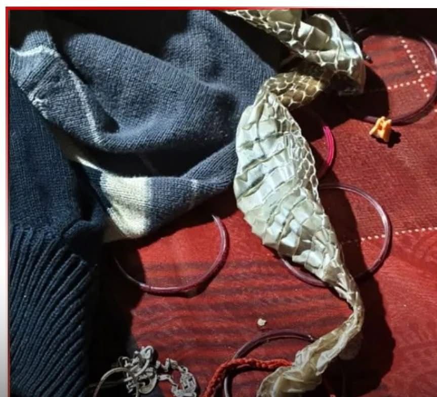 शादी से बचने के लिए युवती का “नागिन ड्रामा”, गांव में हड़कंप।