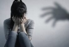 इंसानियत शर्मसार: प्रेमी और अजनबी ने किया रेप, फिर इमारत से फेंककर मार डाला