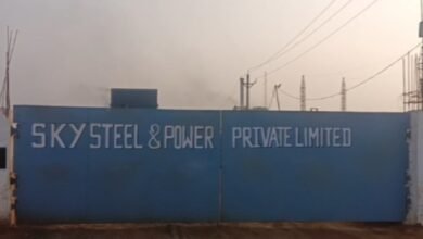 लोहे का भारी पाइप गिरने से 58 वर्षीय श्रमिक गंभीर रूप से घायल, अस्पताल में तोड़ा दम