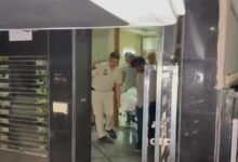 बंद कमरे में मिला खौफनाक मंजर, दो बहनों की लाश; मां अधमरी हालत में मिली