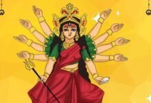 साल 2026 में चैत्र नवरात्र 19 मार्च से शुरू होकर 27 मार्च तक मनाई जाएगी। हिंदू धर्म में नवरात्र के नौ दिन देवी दुर्गा की आराधना, साधना और शक्ति उपासना के लिए बेहद पवित्र माने जाते हैं। इन दिनों में भक्त मां दुर्गा के नौ स्वरूपों की पूजा करते हैं और उपवास रखकर मां का आशीर्वाद प्राप्त करते हैं। आमतौर पर इस अवधि को अत्यंत शुभ माना जाता है और कई लोग विवाह, गृह प्रवेश, नया व्यापार शुरू करने या नई वस्तुओं की खरीद जैसे मांगलिक कार्य भी करते हैं। लेकिन इस बार चैत्र नवरात्र एक विशेष संयोग में पड़ रही है, क्योंकि उसी समय खरमास भी चल रहा होगा। इस कारण कई लोग यह जानना चाहते हैं कि क्या इस दौरान शुभ कार्य करना उचित रहेगा या नहीं। खरमास में पड़ रही है चैत्र नवरात्र द्रिक पंचांग के अनुसार 15 मार्च 2026 को सूर्य मीन राशि में प्रवेश करेंगे और इसी के साथ खरमास की शुरुआत हो जाएगी। यह अवधि 14 अप्रैल 2026 तक रहेगी। चूंकि चैत्र नवरात्र 19 मार्च से शुरू हो रही है, इसलिए नवरात्र के पूरे नौ दिन खरमास के भीतर ही पड़ेंगे। ज्योतिष शास्त्र में खरमास को मांगलिक कार्यों के लिए उपयुक्त नहीं माना जाता है। इस दौरान विवाह, गृह प्रवेश, मुंडन संस्कार, नया व्यवसाय शुरू करना या नया घर और वाहन खरीदना जैसे कार्य करने से बचने की सलाह दी जाती है। क्यों नहीं किए जाते शुभ कार्य? ज्योतिषाचार्यों के अनुसार जब सूर्य मीन राशि में प्रवेश करते हैं, तब बृहस्पति ग्रह की सकारात्मक ऊर्जा प्रभावित होती है। बृहस्पति को विवाह, धर्म, ज्ञान और मांगलिक कार्यों का कारक ग्रह माना जाता है। जब इसकी स्थिति कमजोर मानी जाती है तो शुभ कार्यों का फल पूरी तरह प्राप्त नहीं होता। इसी कारण खरमास के दौरान बड़े मांगलिक कार्यों को टालने की परंपरा चली आ रही है। आध्यात्मिक दृष्टि से बेहद खास समय हालांकि इसका यह अर्थ बिल्कुल नहीं है कि यह समय पूरी तरह अशुभ है। खरमास और नवरात्र का यह संयोग आध्यात्मिक दृष्टि से बहुत विशेष माना जाता है। इस अवधि में पूजा-पाठ, जप, तप, दान-पुण्य और देवी दुर्गा की आराधना करने से कई गुना अधिक पुण्य फल प्राप्त होता है। नवरात्र के नौ दिनों में दुर्गा सप्तशती का पाठ, मंत्र जाप, कन्या पूजन और जरूरतमंदों की सेवा करना अत्यंत शुभ माना जाता है। ऐसा करने से व्यक्ति को मानसिक शांति, सकारात्मक ऊर्जा और आध्यात्मिक लाभ प्राप्त होता है। घटस्थापना का शुभ मुहूर्त द्रिक पंचांग के अनुसार चैत्र नवरात्र की शुरुआत 19 मार्च 2026 को प्रतिपदा तिथि से होगी। इस दिन घटस्थापना का शुभ मुहूर्त सुबह 6 बजकर 52 मिनट से लेकर 7 बजकर 53 मिनट तक रहेगा। यह समय देवी दुर्गा की पूजा शुरू करने और कलश स्थापना के लिए सबसे शुभ माना गया है। यदि कोई भक्त इस मुहूर्त में घटस्थापना नहीं कर पाता है तो वह अभिजीत मुहूर्त में भी कलश स्थापना कर सकता है। अभिजीत मुहूर्त दोपहर 12 बजकर 05 मिनट से लेकर 12 बजकर 53 मिनट तक रहेगा। चैत्र नवरात्र की तिथियां नवरात्र के नौ दिनों में मां दुर्गा के अलग-अलग स्वरूपों की पूजा की जाती है। 19 मार्च – मां शैलपुत्री 20 मार्च – मां ब्रह्मचारिणी 21 मार्च – मां चंद्रघंटा 22 मार्च – मां कुष्मांडा 23 मार्च – मां स्कंदमाता 24 मार्च – मां कात्यायनी 25 मार्च – मां कालरात्रि 26 मार्च – मां महागौरी 27 मार्च – मां सिद्धिदात्री (रामनवमी) इन नौ दिनों में भक्त व्रत रखते हैं, मंदिरों में पूजा-अर्चना करते हैं और माता दुर्गा की कृपा प्राप्त करने के लिए विशेष अनुष्ठान करते हैं। नवरात्र के अंतिम दिन रामनवमी का पर्व भी मनाया जाता है, जिसे भगवान राम के जन्मोत्सव के रूप में पूरे देश में बड़े उत्साह के साथ मनाया जाता है। क्या करें और क्या न करें? नवरात्र के दौरान देवी दुर्गा की पूजा, मंत्र जाप, हवन, दान-पुण्य और भक्ति करना अत्यंत शुभ माना जाता है। वहीं विवाह, गृह प्रवेश और नया व्यापार शुरू करने जैसे बड़े मांगलिक कार्यों को खरमास समाप्त होने के बाद करना बेहतर माना जाता है। श्रद्धा और विश्वास के साथ की गई पूजा व्यक्ति के जीवन में सुख, समृद्धि और सकारात्मक ऊर्जा लाती है।